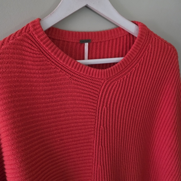 Free People XS Casual Boho Chic Oversized Downtown Pullover Knit Sweater - Picture 7 of 16